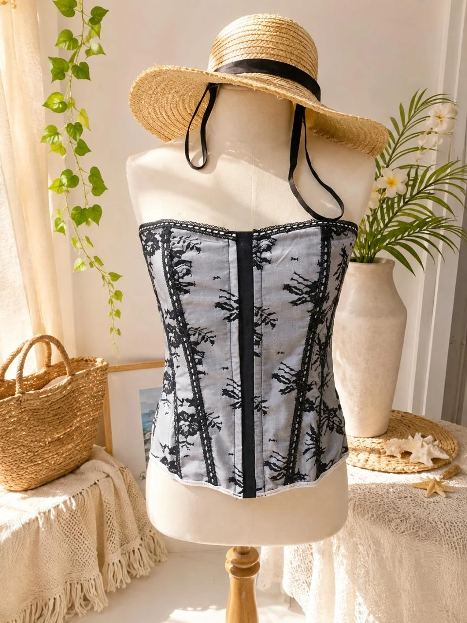 Corset taille 3XL gris noir avec string neuf